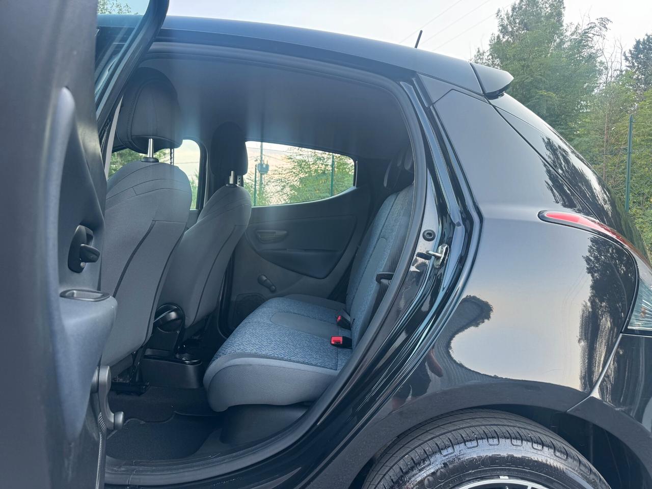 Lancia Ypsilon 1.0 FireFly 5 porte S&S Hybrid