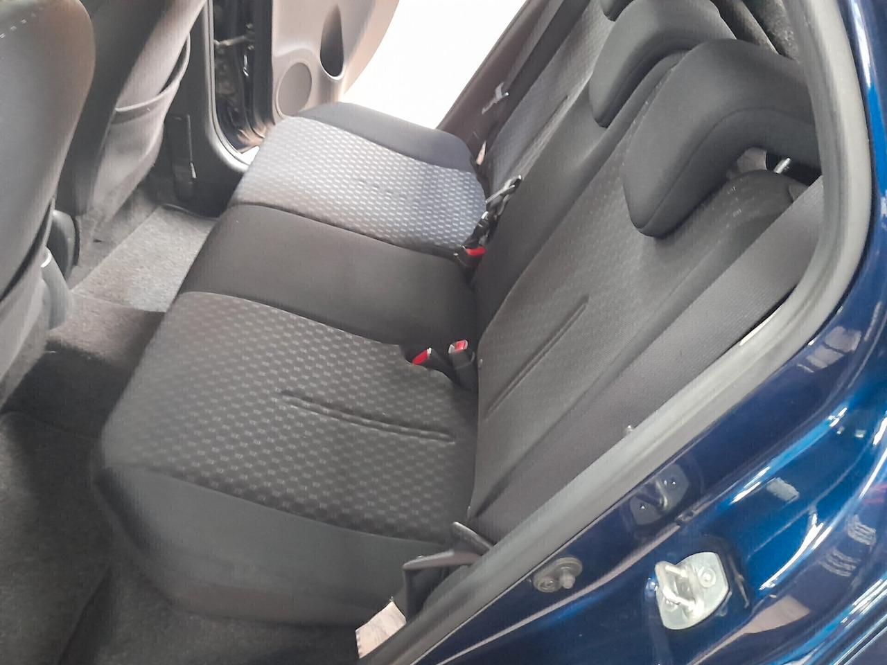 Toyota Urban Cruiser Urban Cruiser 1.4 D-4D AWD Sol