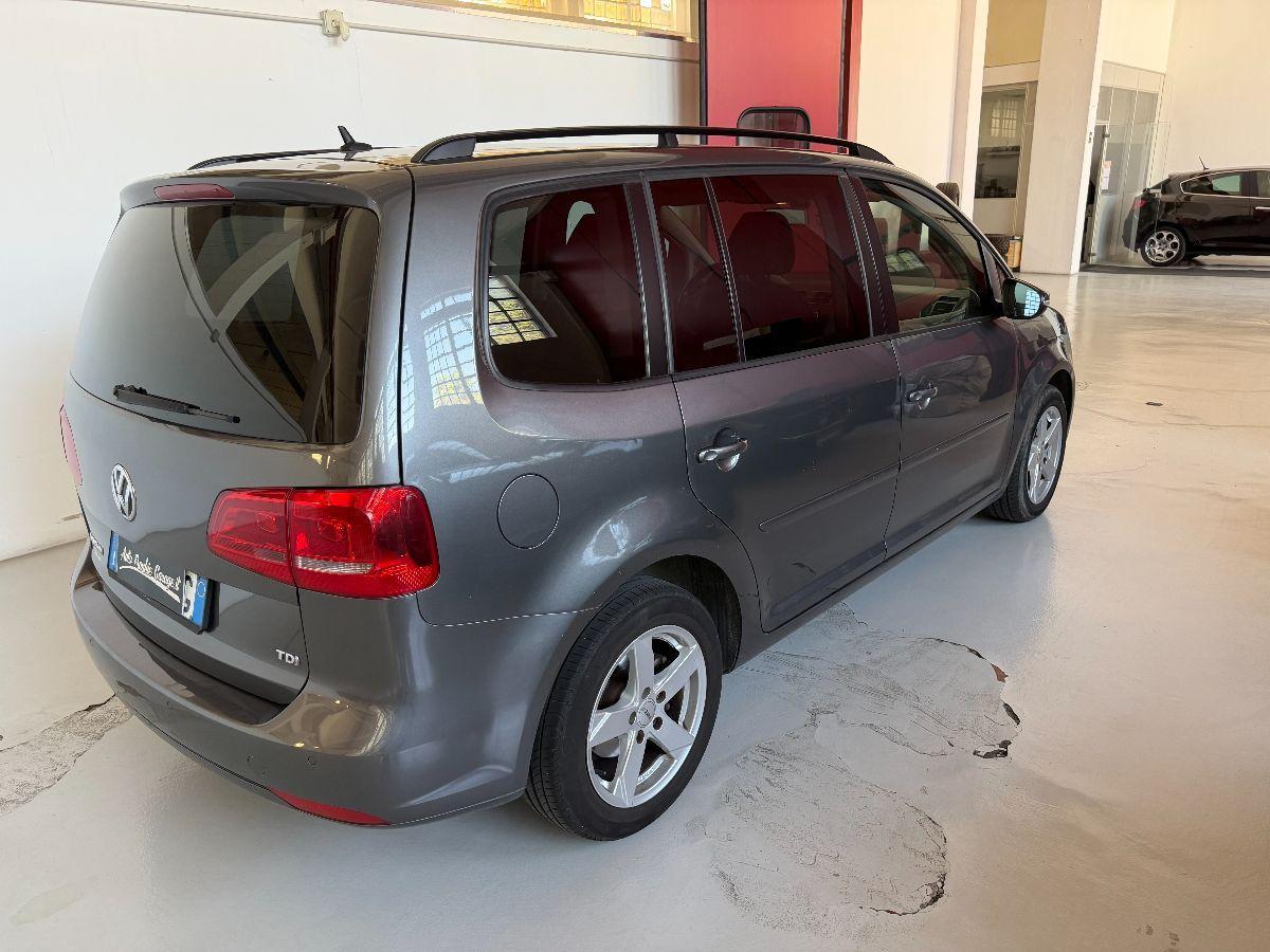 VOLKSWAGEN - Touran - Business 1.6 TDI Comfortline