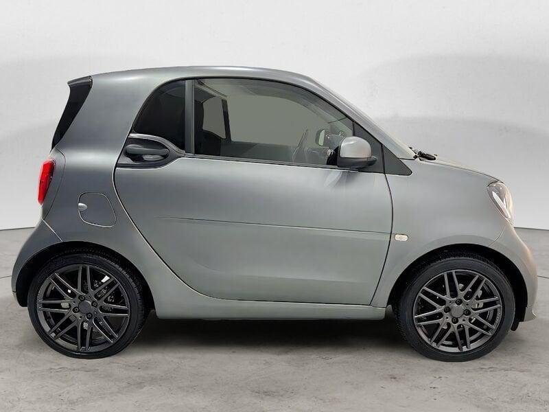 smart fortwo 90 0.9 Turbo twinamic ALLESTIMENTO BRABUS