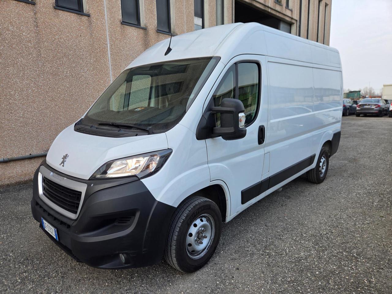 PEUGEOT Boxer 335 2.2 bluehdi 140cv S&S L2H2 + IVA
