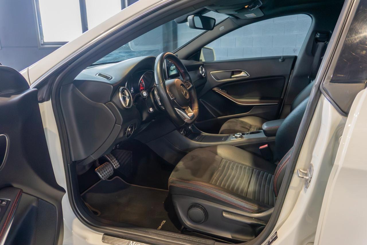Mercedes-benz CLA 220 CDI 4MATIC Premium auto TETTO APRIBILE PREZZO REALE