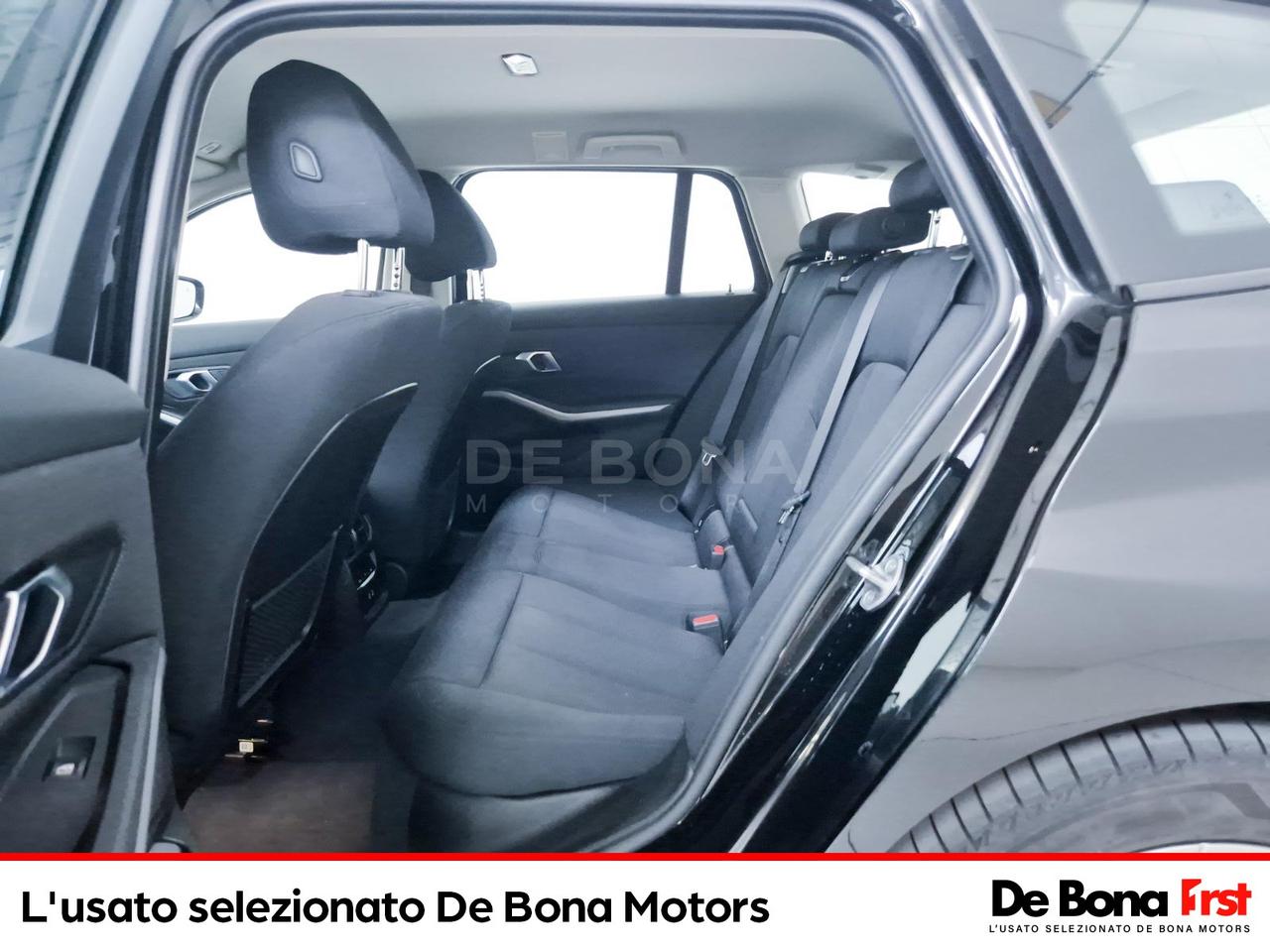 BMW Serie 3 320d touring mhev 48v xdrive auto