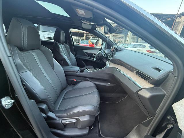 PEUGEOT 5008 BlueHDi 130 S&S EAT8 GT