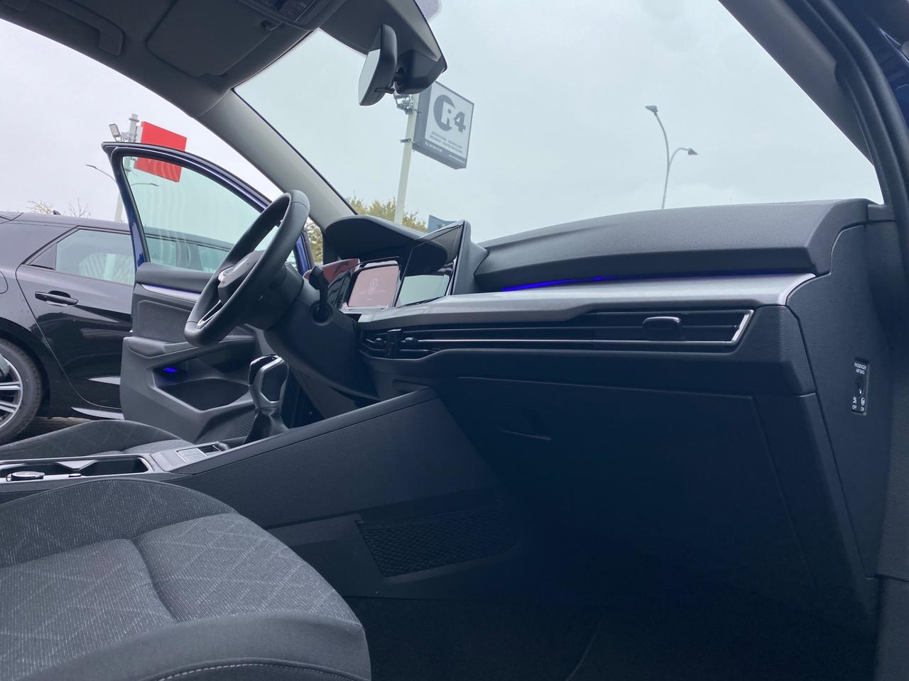 Volkswagen Golf 1.0 TSI EVO Life