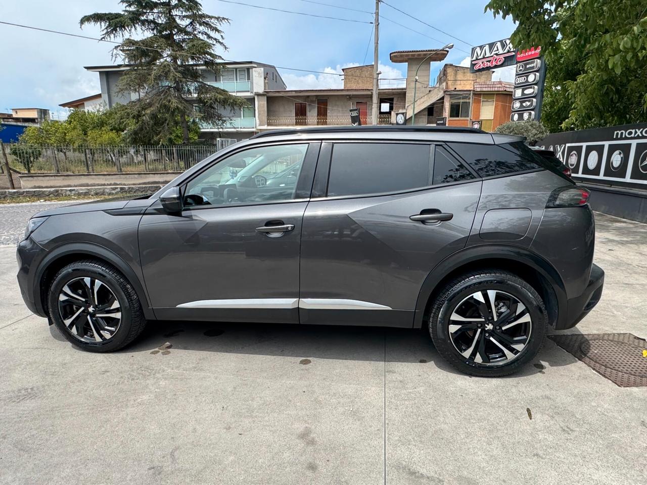 Peugeot 2008 BlueHDi 130 S&S EAT8 Allure Navi Pack