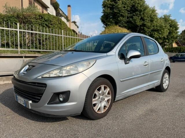 Peugeot 207 Plus 1.4 8V 75CV 5p. ECO GPL