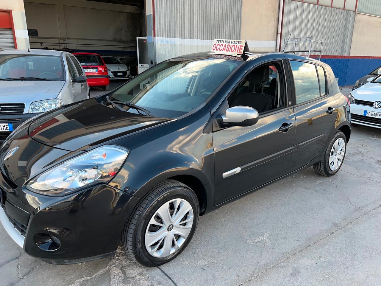 Renault Clio 1.5 dCi 75CV 5 porte - 2011