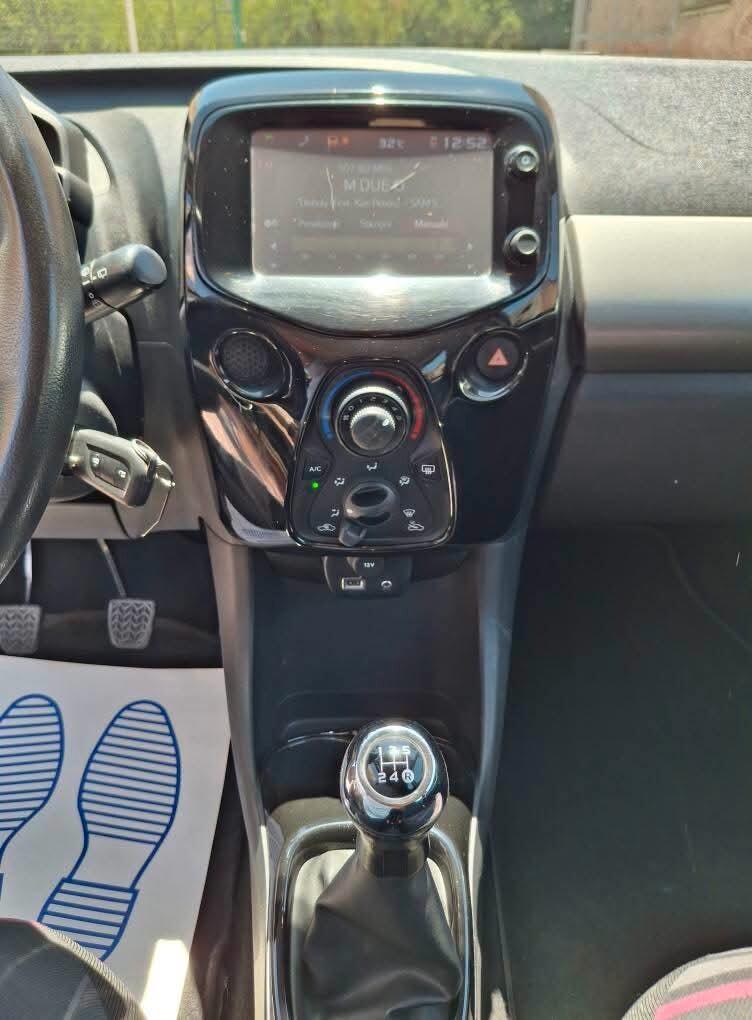 Peugeot 108 PureTech 82 5 porte Allure TOP!