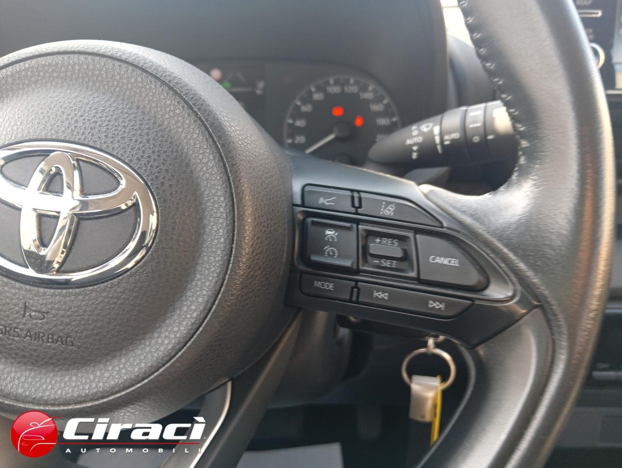Toyota Yaris 1.5 Hybrid 5 porte Active