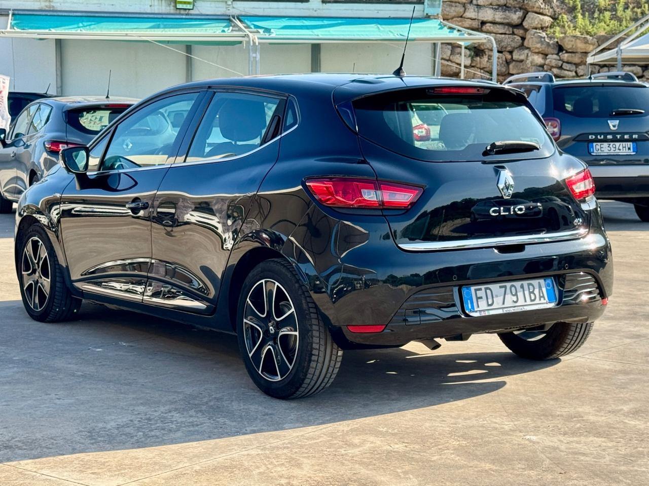 Renault Clio dCi 8V 75 CV Start&Stop 5 porte Energy Duel