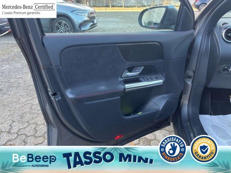 Mercedes-Benz GLA 200 D PREMIUM AUTO