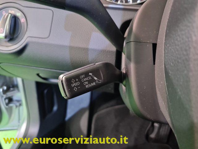 VOLKSWAGEN Passat VARIANT. 1.6 TDI DSG Comfortline