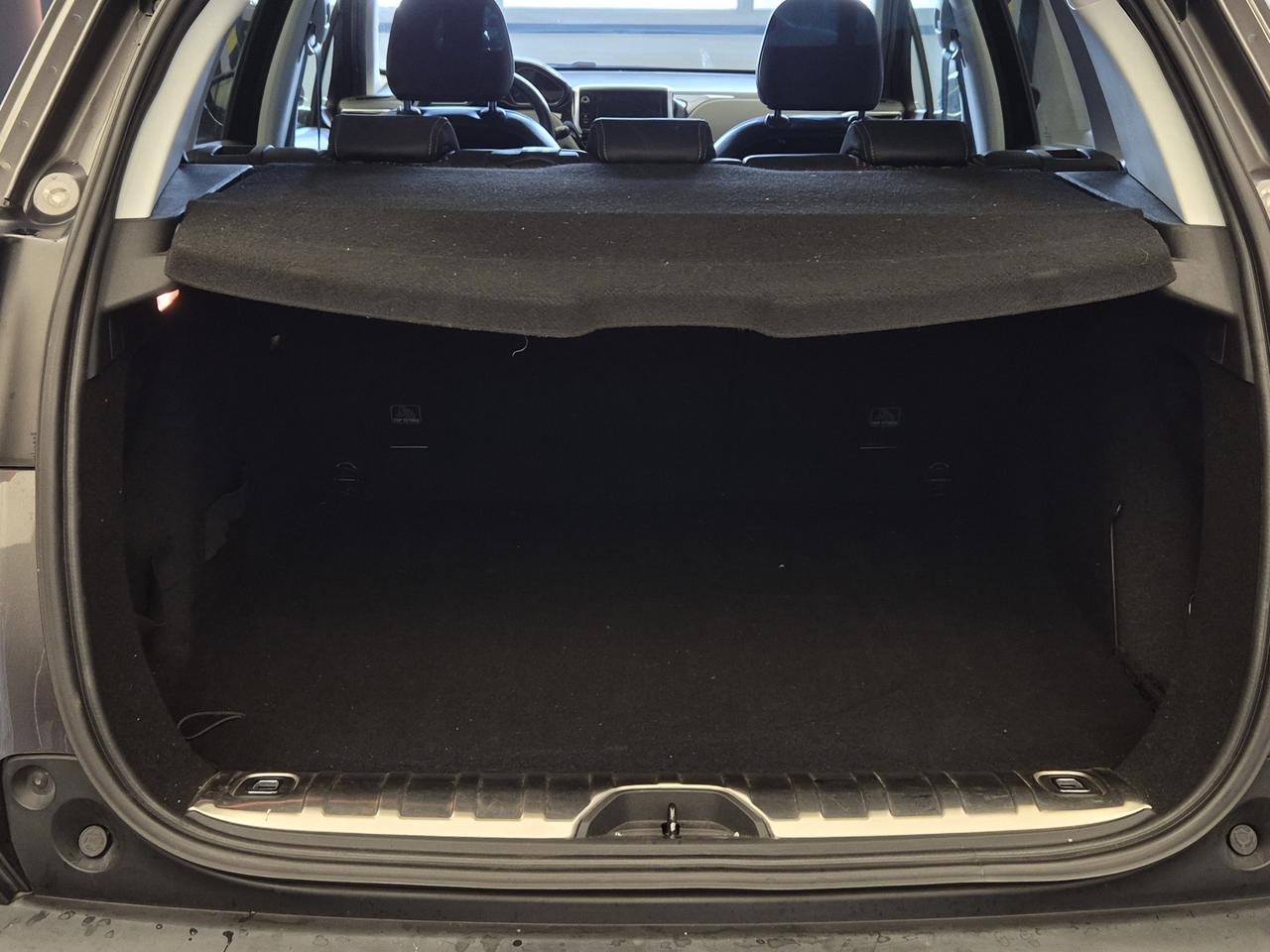 PEUGEOT 2008 - 2008 1.6 bluehdi Allure 100cv my16