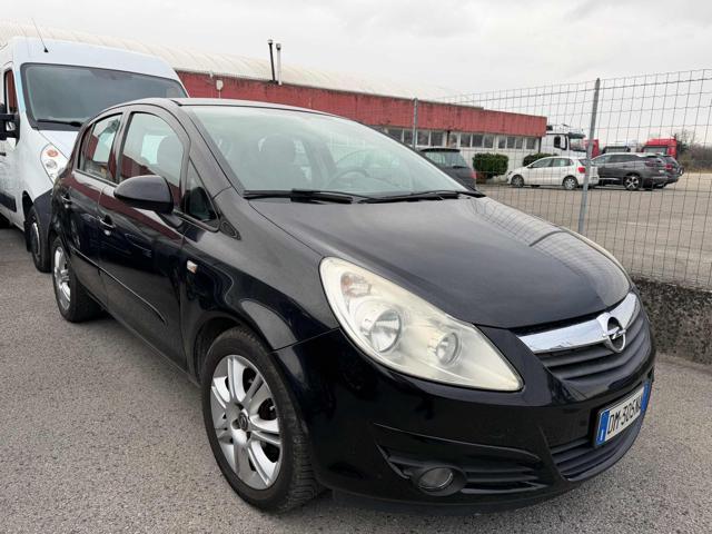 OPEL Corsa 1.2 5 porte Cosmo