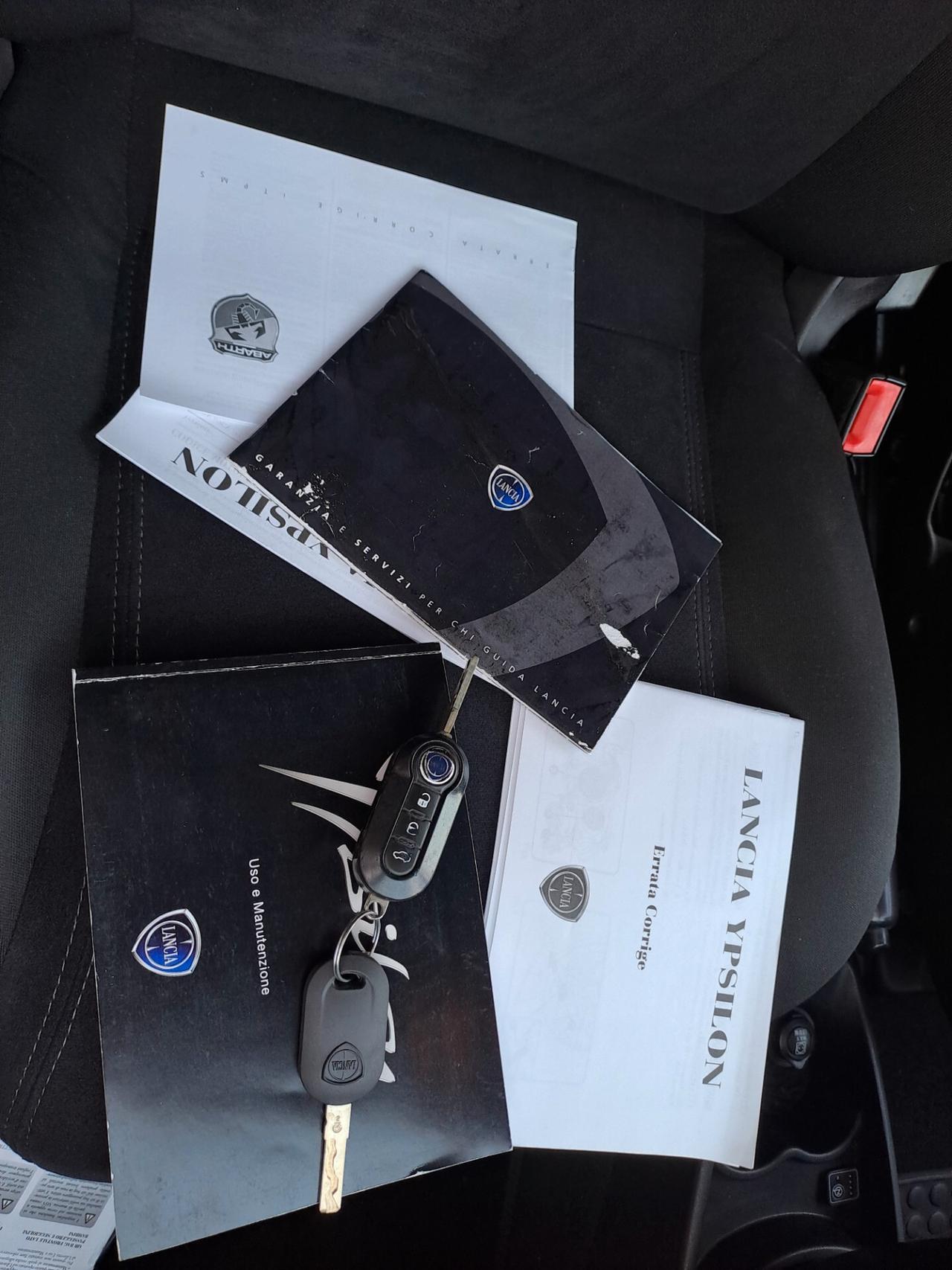 Lancia Ypsilon 1.2 69 CV 5 porte Gold IMP GPL