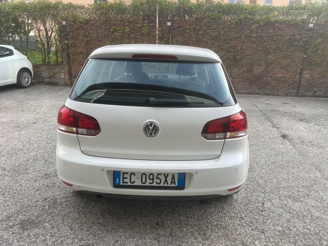 Volkswagen Golf 1.6 TDI DPF 5p. Highline