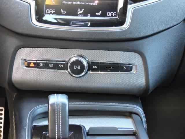 VOLVO XC90 B5 (d) AWD PLUS DARK AUTOMATICA 7P.