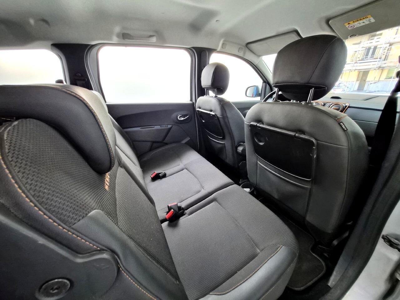 Dacia Lodgy 1.6 GPL Stepway Brave