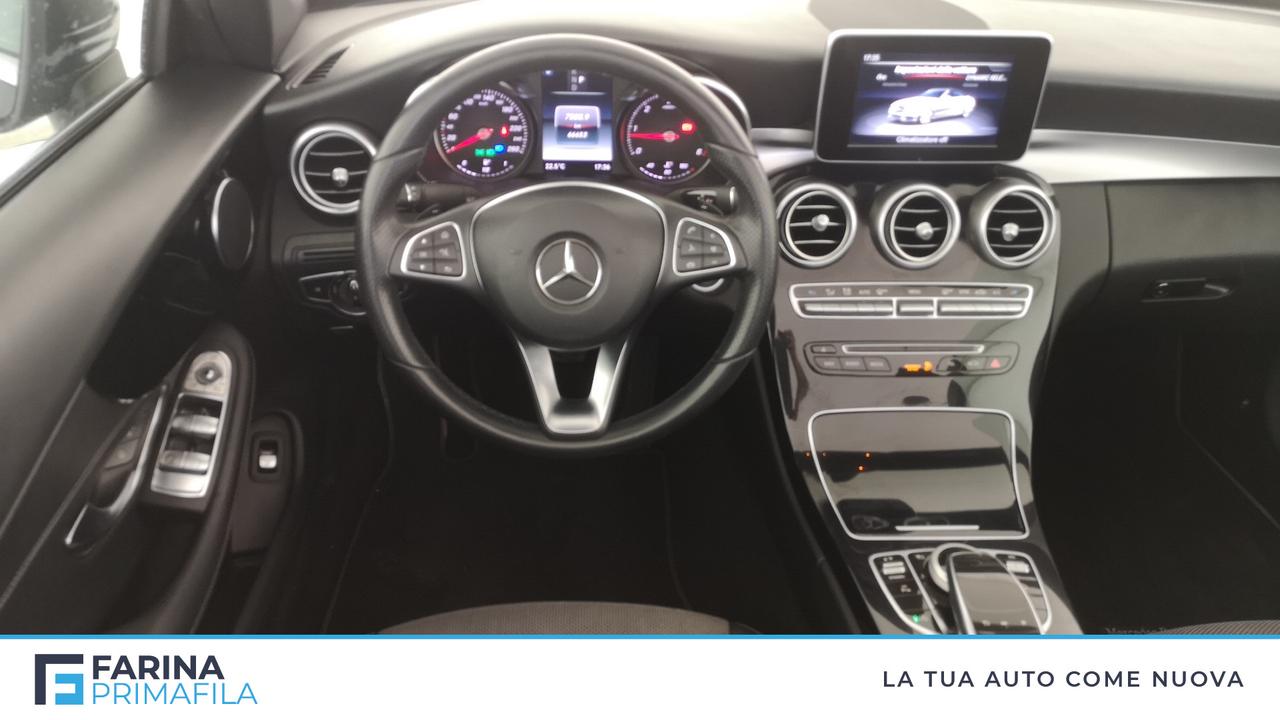 Mercedes-Benz Classe C-A205 2016 Cabrio - C Cabrio 220 d Sport 4matic auto