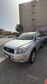 Toyota RAV 4 RAV4 2.2 D-4D 136 CV Luxury