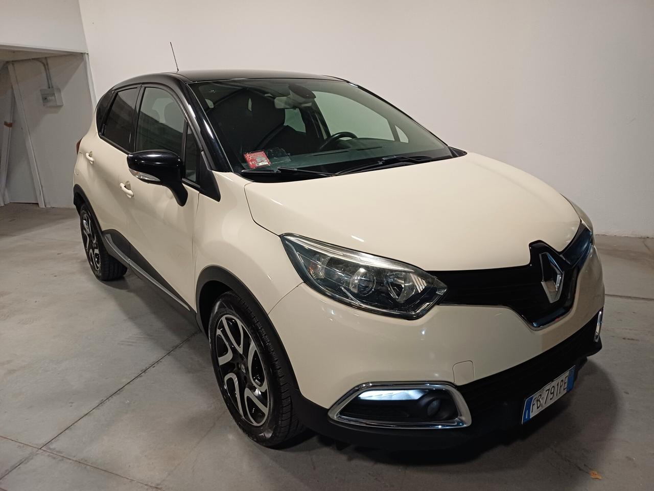 Renault Captur dCi 8V 90 CV R-Link