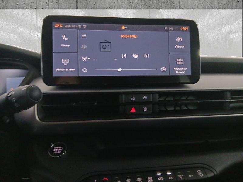 Jeep Avenger 1.2 turbo e-hybrid mhev Overland 4xe 145cv edct6