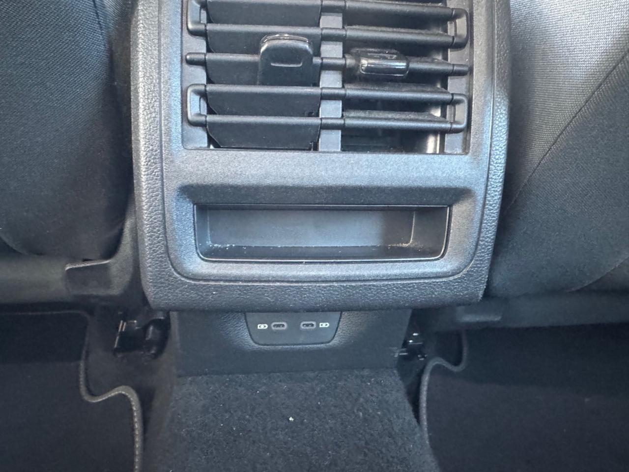 Volkswagen Golf 2.0 tdi Life 115cv dsg
