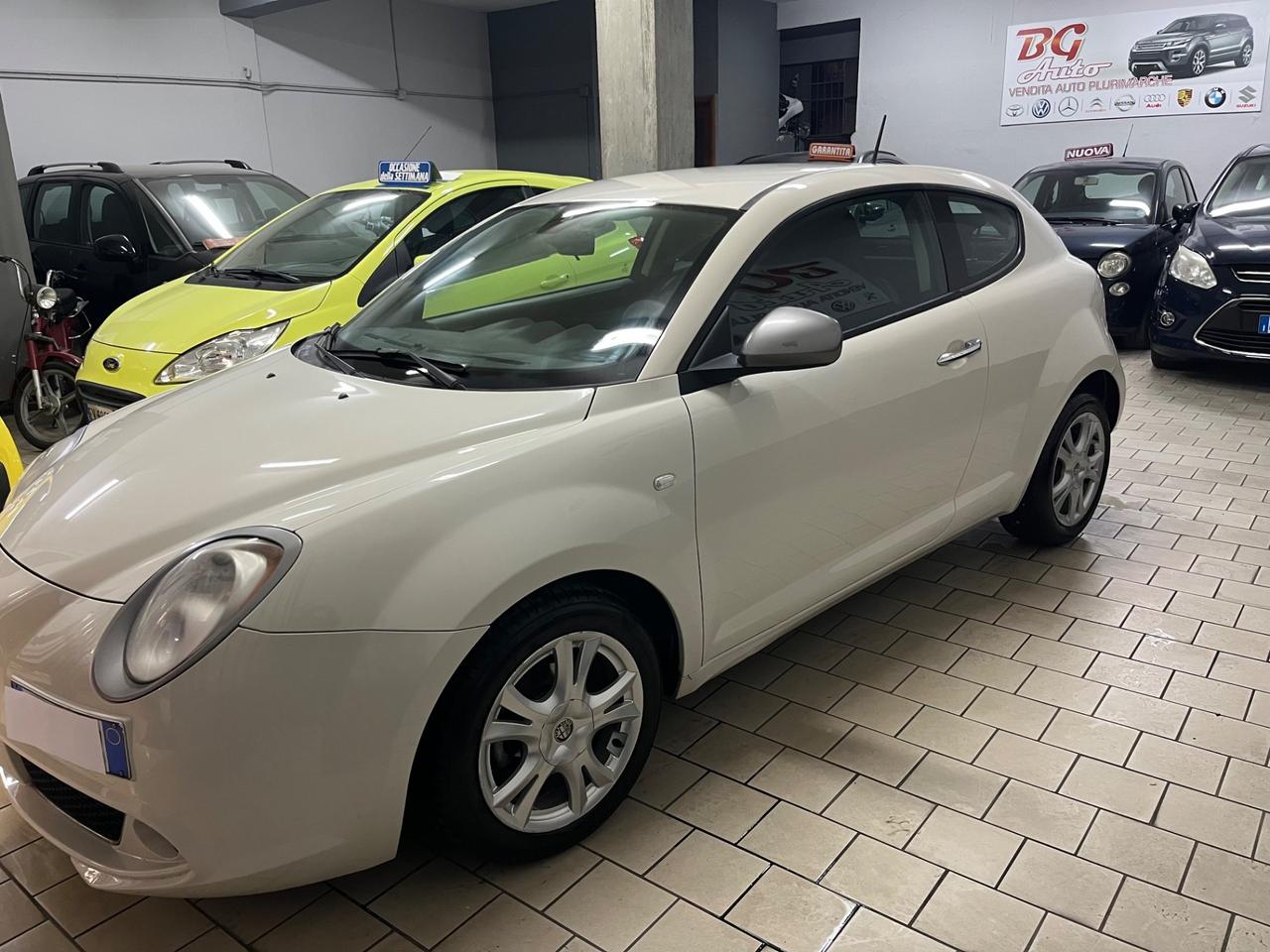 Alfa Romeo MiTo 1.4 M.air S&S Distinctive 2012