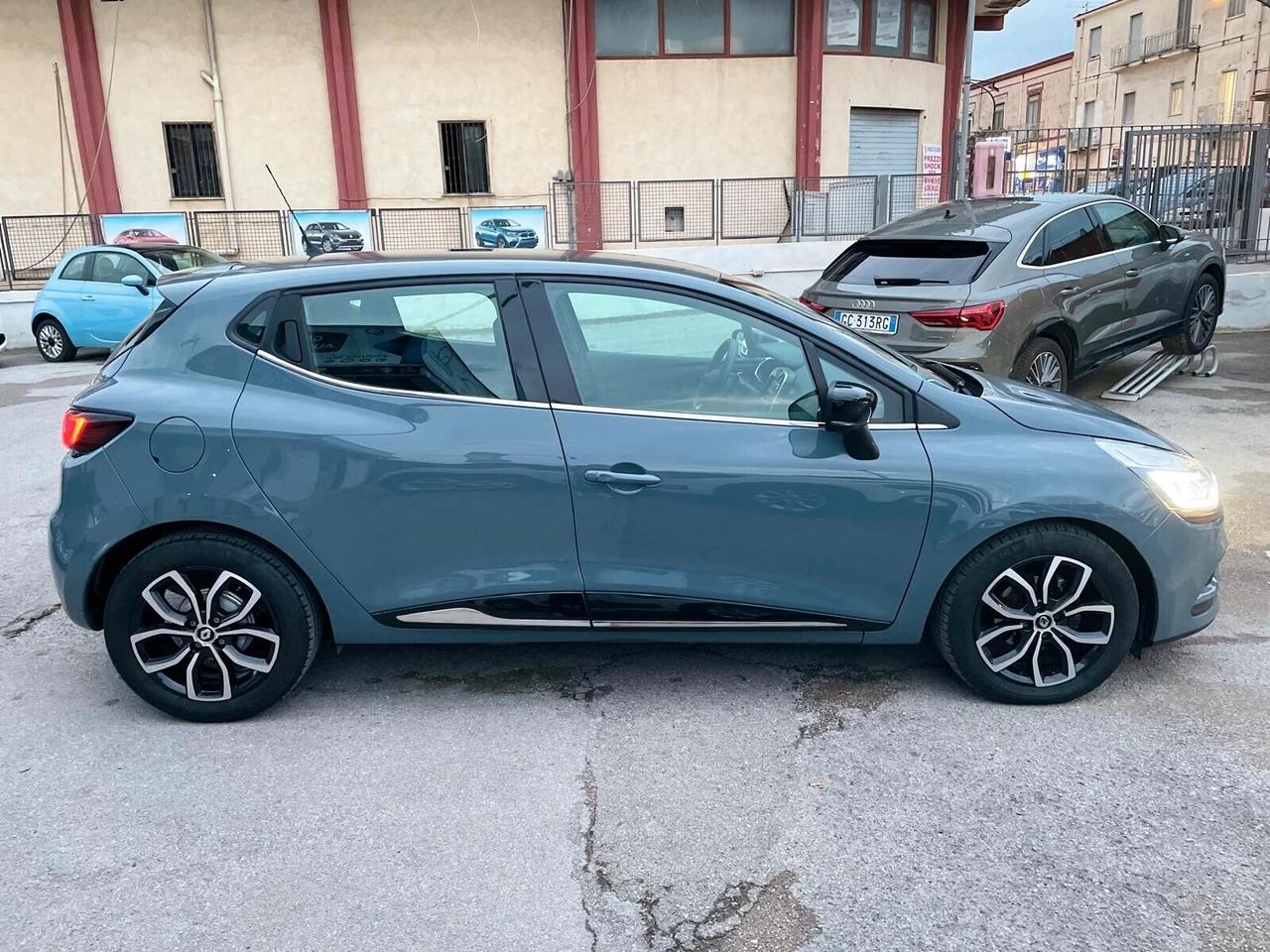 Renault Clio dCi 8V 75 CV 5 porte Duel