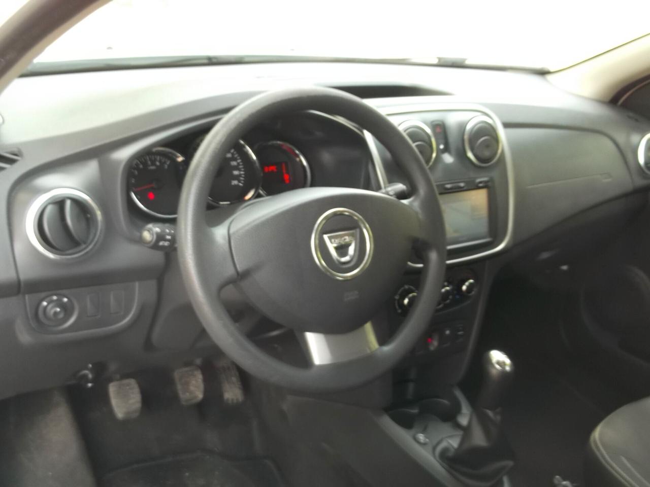 Dacia Logan 1.2 GPL Neopatentati Unipro' 2015