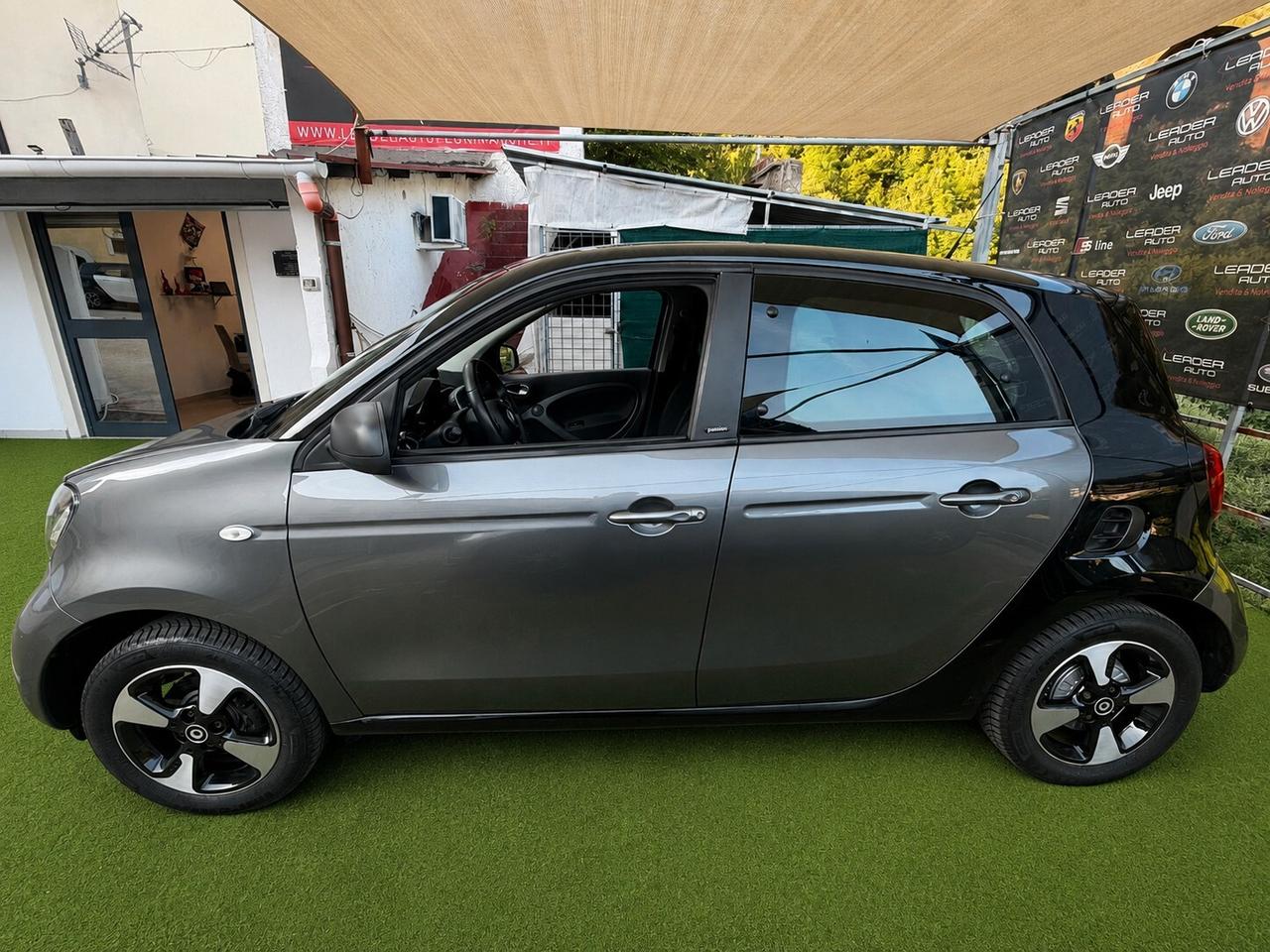 Smart ForFour 1.0 71 cv modello Prime