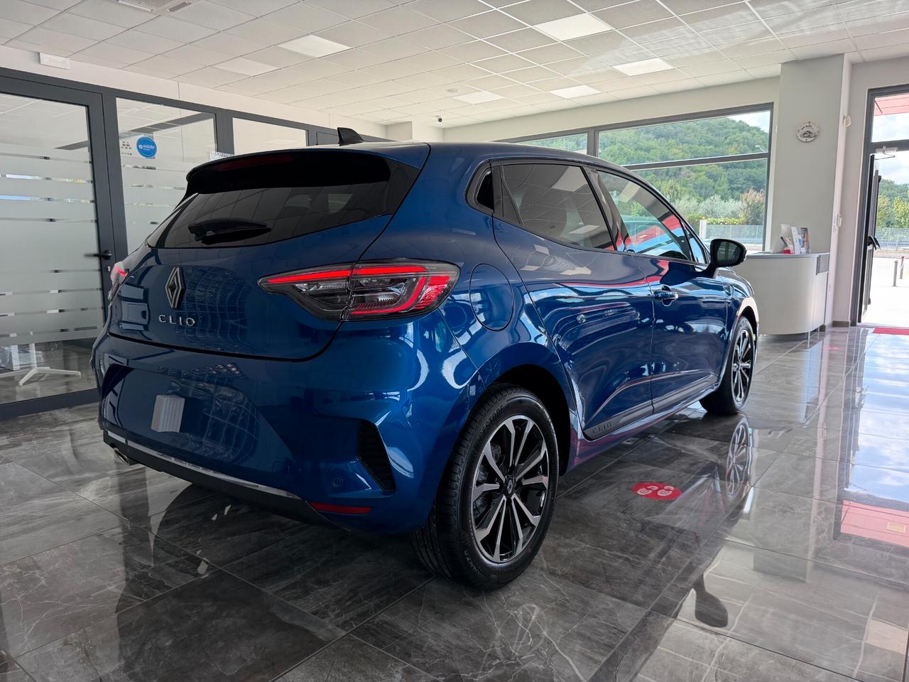 Renault Clio ECO-G 100 CV 5 porte Techno