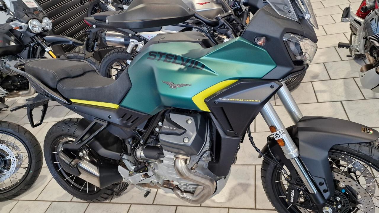 Moto Guzzi Stelvio