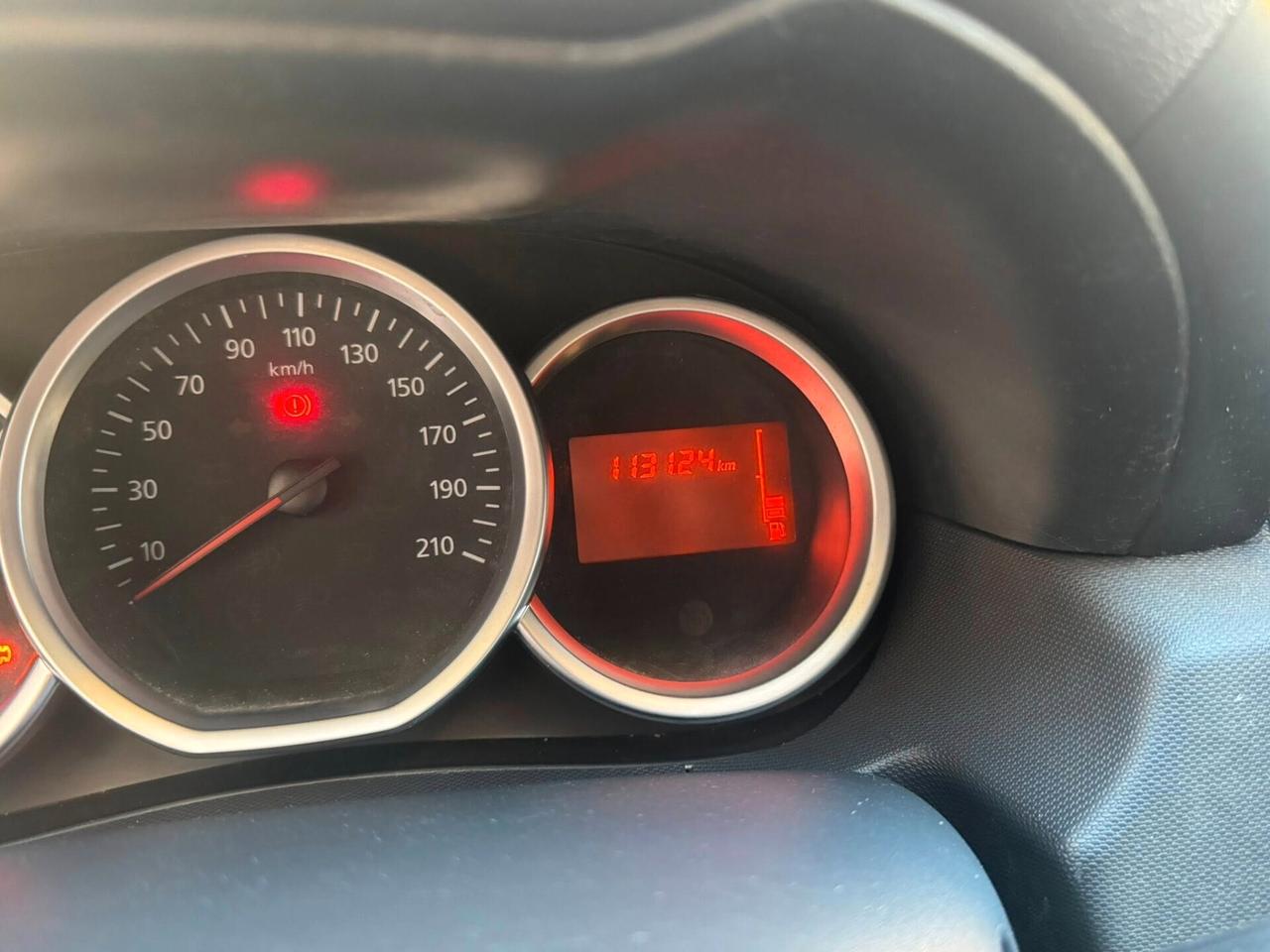 DACIA DUSTER 1.5 DCI 110 CV. 4X2 LAUREATE GANCIO TRAINO