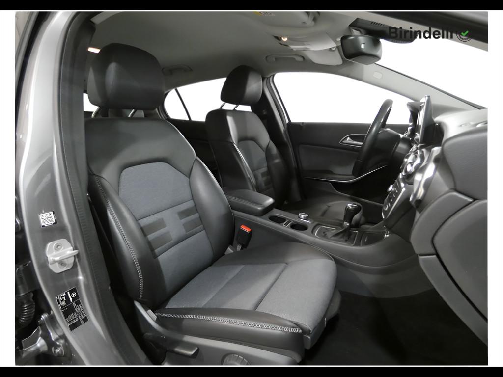 Mercedes-Benz GLA (X156) - GLA 180 d Executive