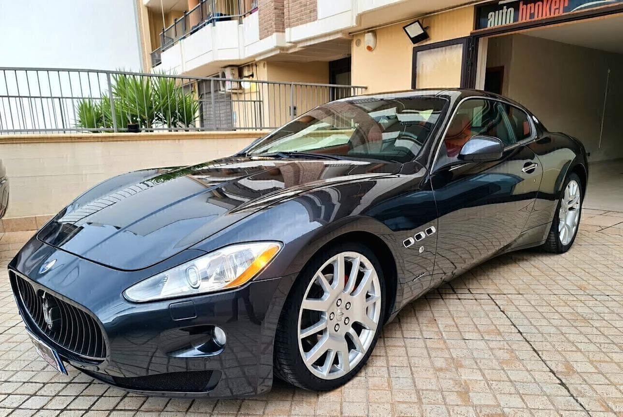 MASERATI GRANTURISMO 4.2 V8 405cv ANCHE NOLEGGIO