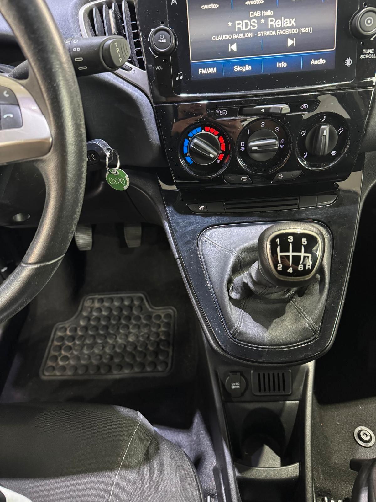 Lancia Ypsilon 1.0 FireFly 5 porte S&S Hybrid Ecochic Gold