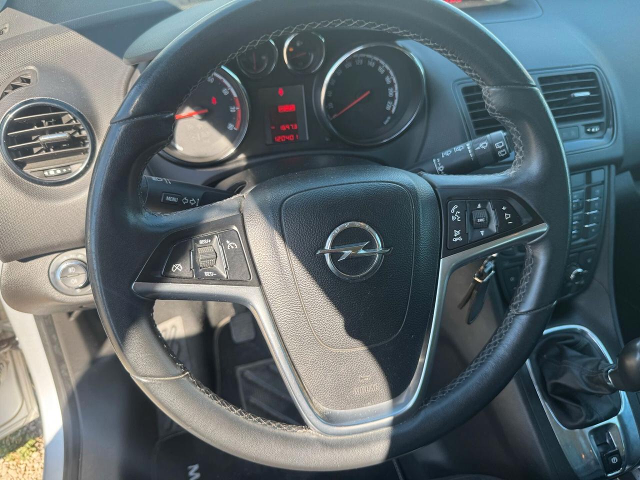 Opel Meriva 1.4 benzina 2013 SOLO 120.000 KM