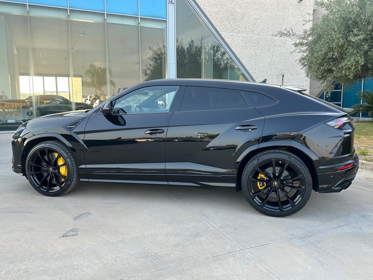 Lamborghini Urus 4.0 V8 auto possibilità noleggio no scoring