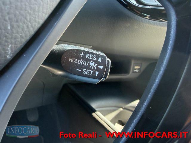 TOYOTA C-HR 1.8 Hybrid E-CVT Business - PROMO