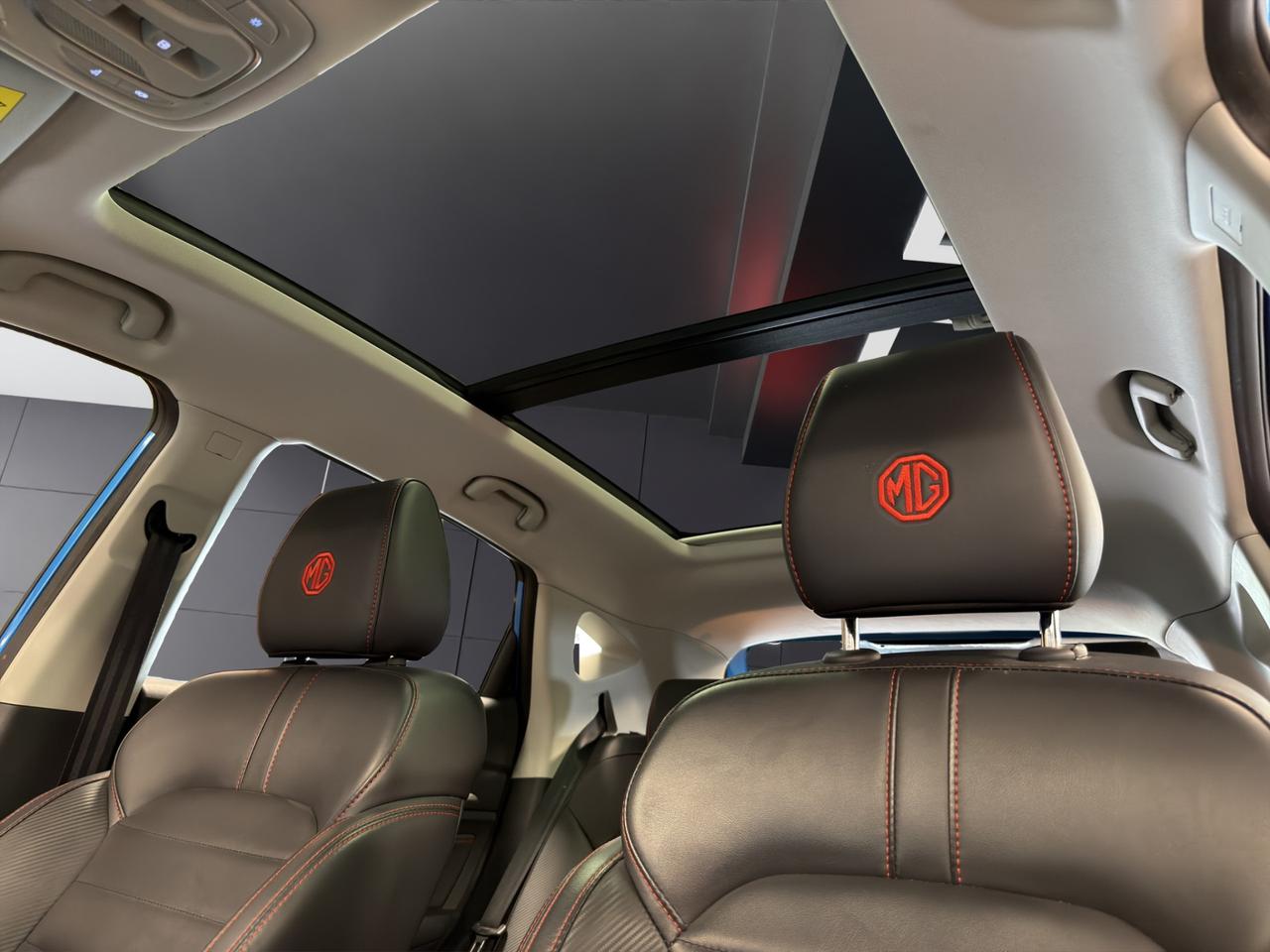 Mg ZS 1.0 Luxury