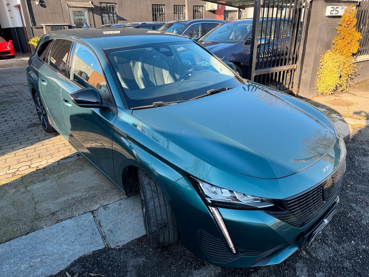 Peugeot 308 BlueHDi 130 S&S EAT8 SW Allure Pack