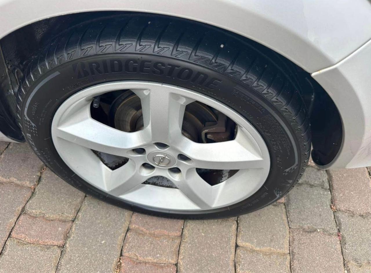 Opel Astra 1.7 CDTI 101CV 5 porte Cosmo