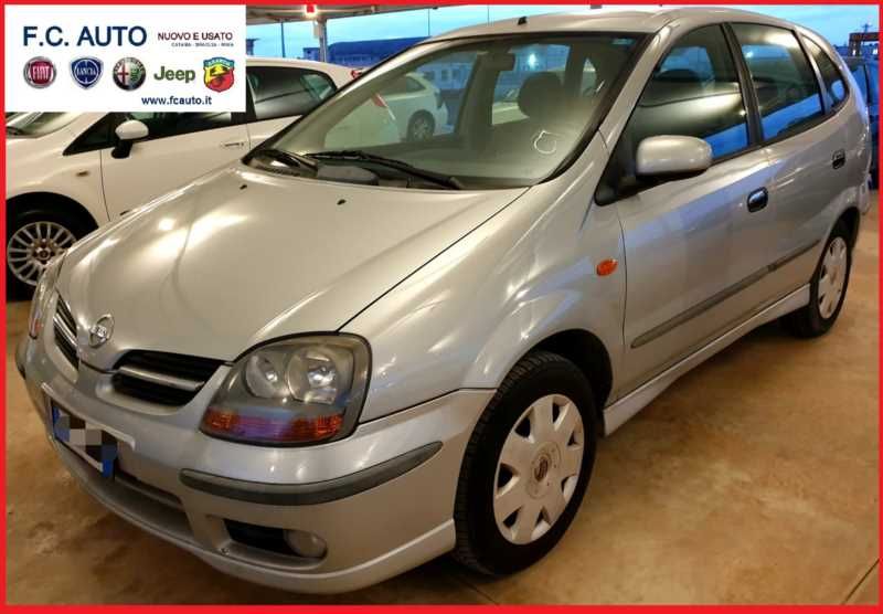 Nissan Almera Tino 2005 2.2 HDI 110Cv