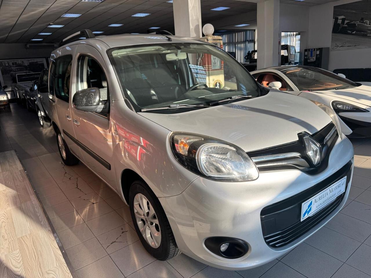 Renault KANGOO 1.5 DCI AUTOCARRO 5 POSTI FATTURABILE PERFETTO!!!!!