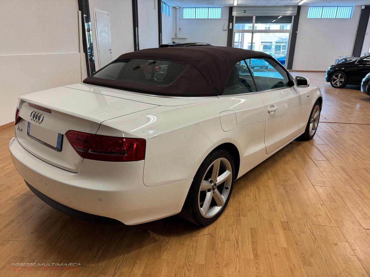 Audi A5 Cabrio 2.0 TDI 170cv S-Line 2011