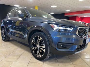 VOLVO XC40 D3 AWD Geartronic Momentum