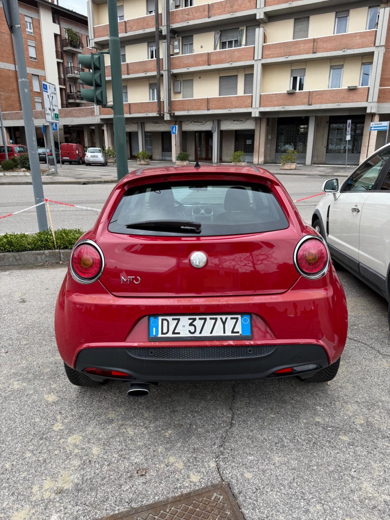 Alfa Romeo MiTo 1.3 JTDm-2 95 CV S&S Distinctive