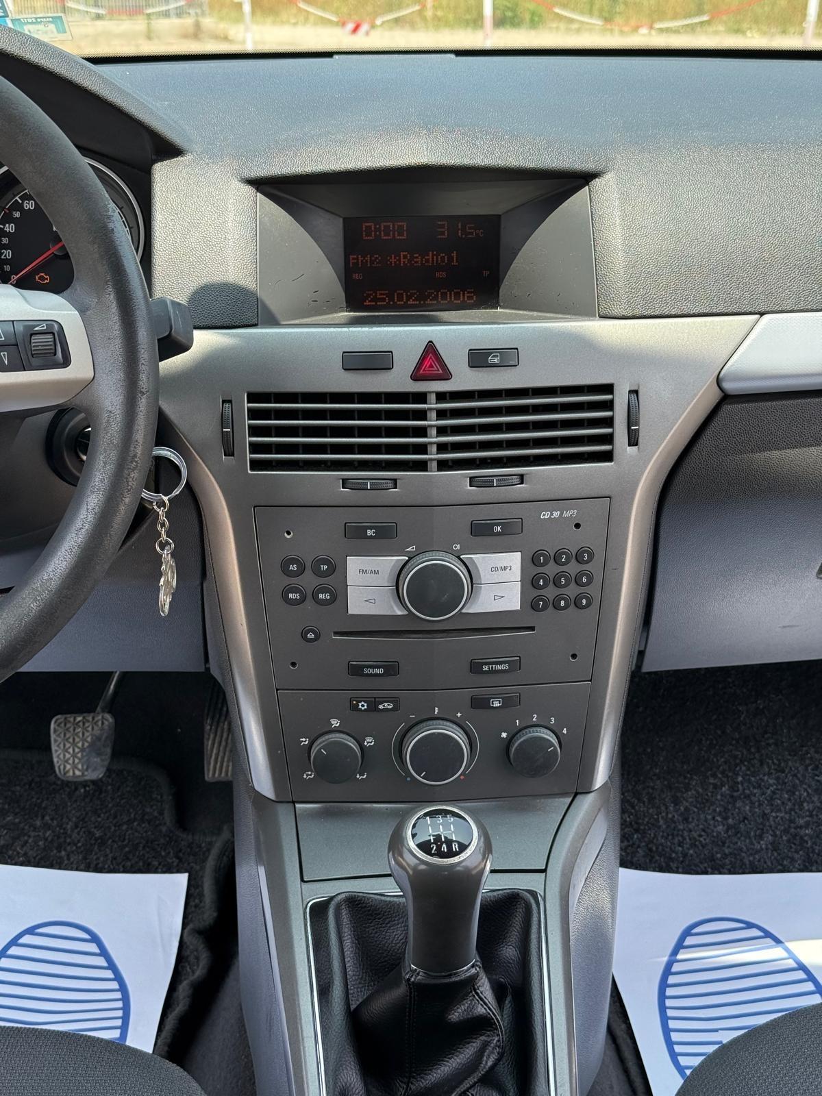 Opel Astra 1.7 CDTI 101CV Ok neopatentati